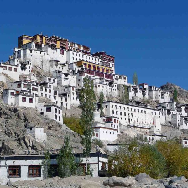 Buddhist-Monasteries-Tour-in-Ladakh